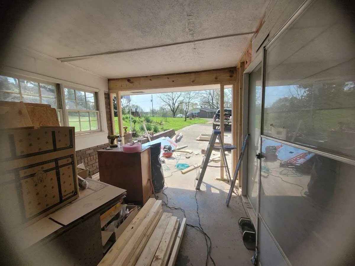 Air movers and dehumidifier for Drying & Dehumidification in Kearney